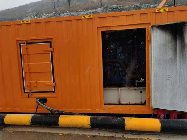 武江发电机出租 柴油发电机组电压低报警怎么办？