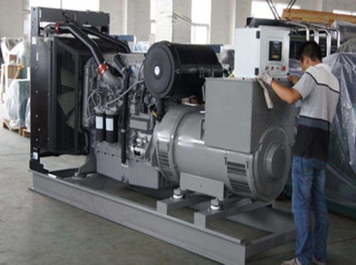 武江柴油发电机组和储能设备配合使用的案例